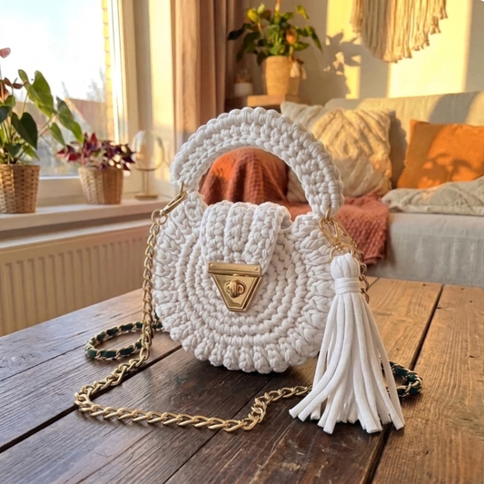 Avera Shell Bags
